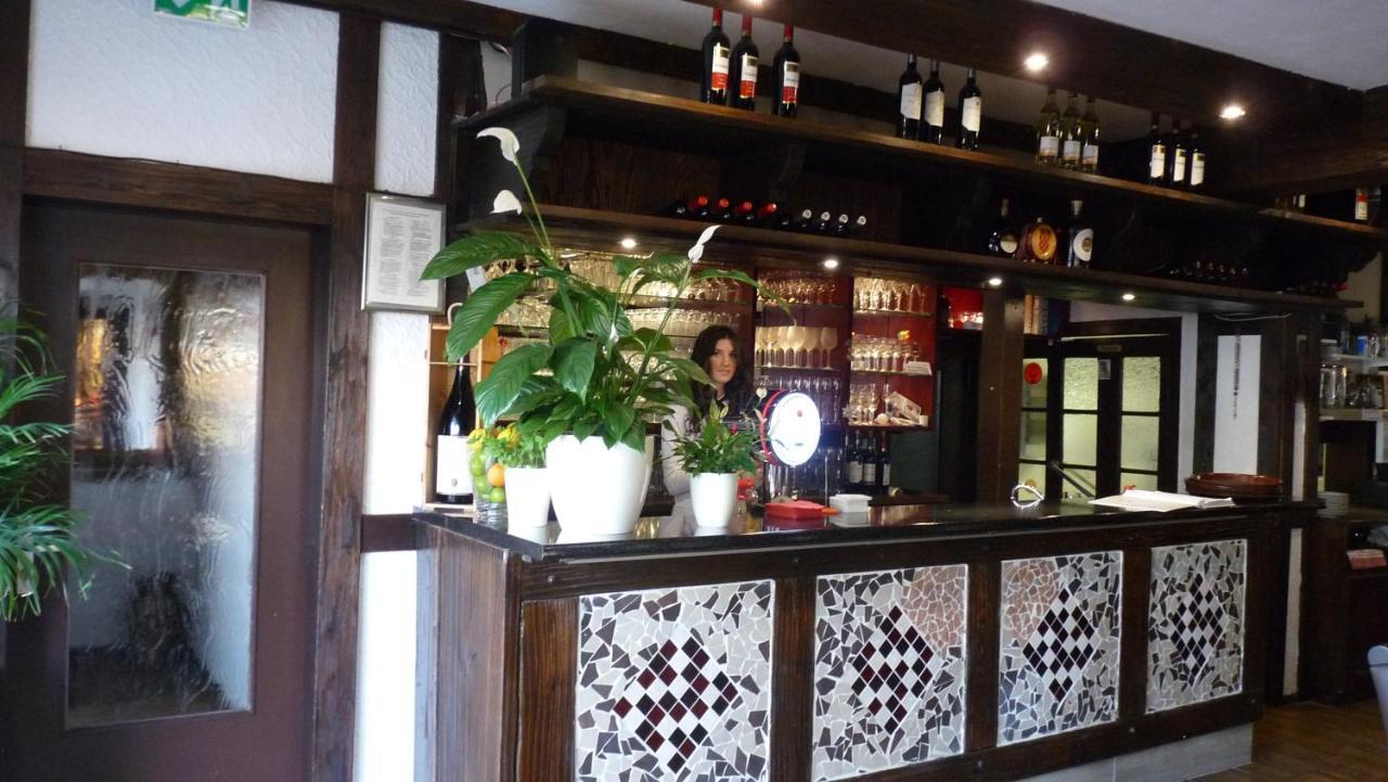 Hotel Rodizio UG Wolfsburg Esterno foto