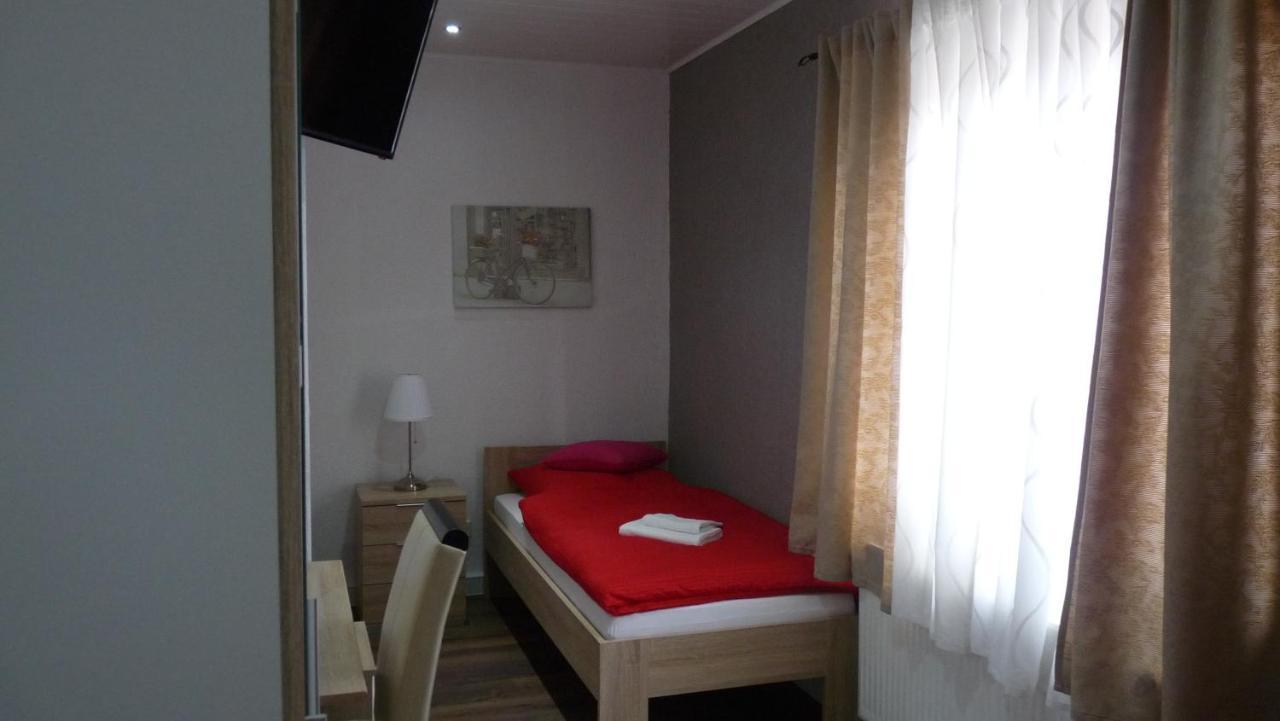 Hotel Rodizio UG Wolfsburg Esterno foto